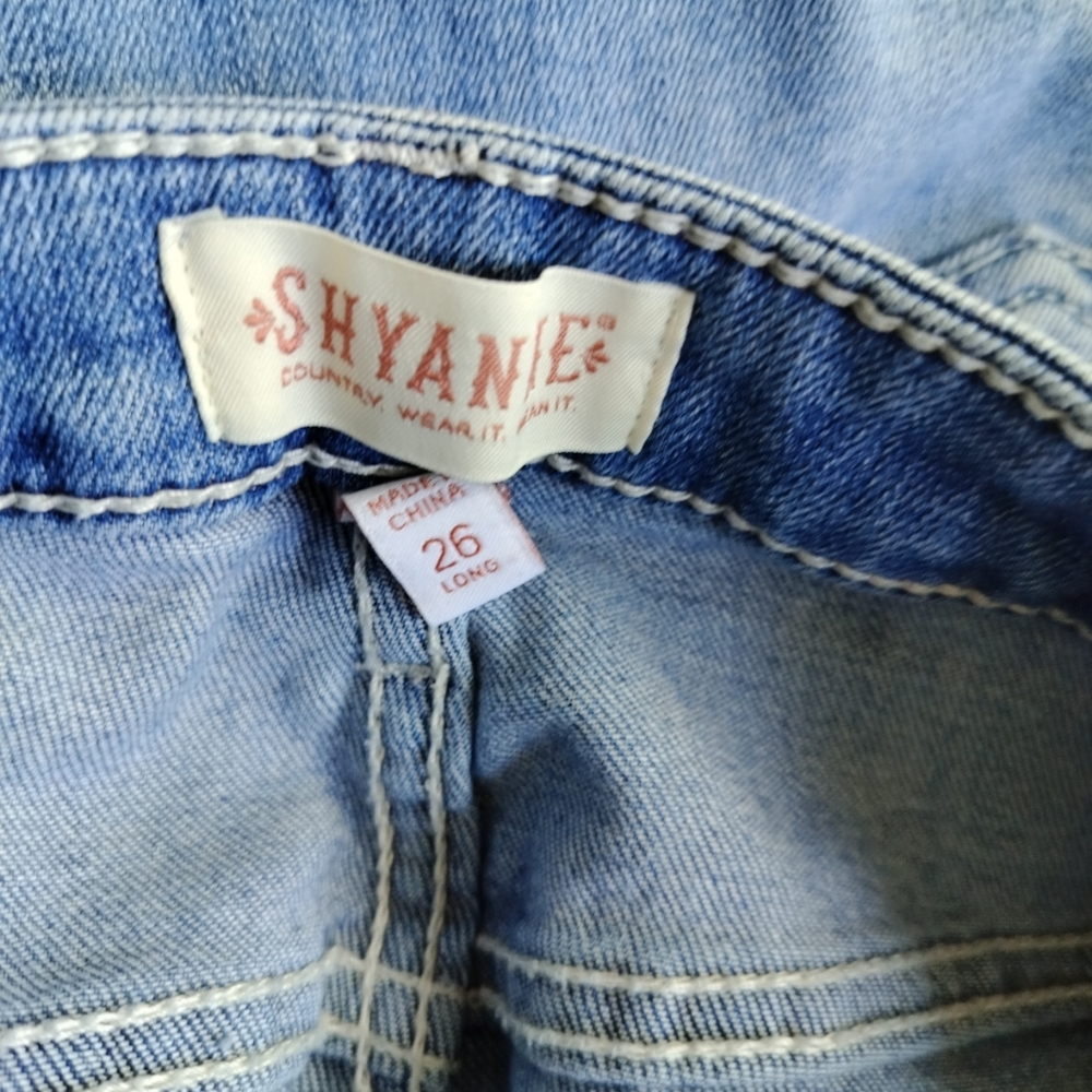 Shyanne Super Flare Women's Jeans feature a distressed knee design - Picture 12 of 12